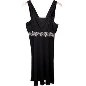 Jacques Vert Empire Embellished Chiffon Evening Dress Womens Size 12 Black